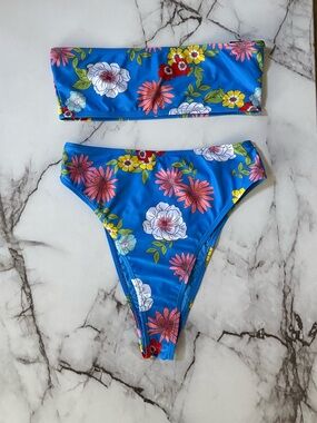 Nasty Gal Blue Floral Bandeau High cut High Waisted Bikini Set - Size 6